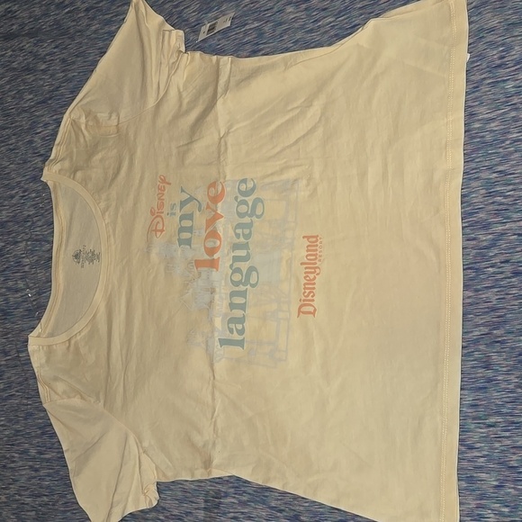 Disney Women's T-Shirt Yellow Size XL NWT - Picture 1 of 8